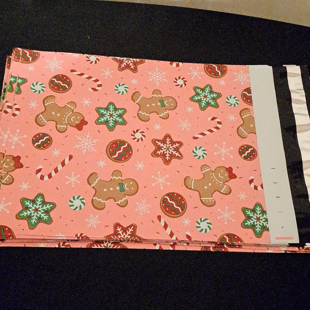 15 10×13 Candy cane, Gingerbread mailers
